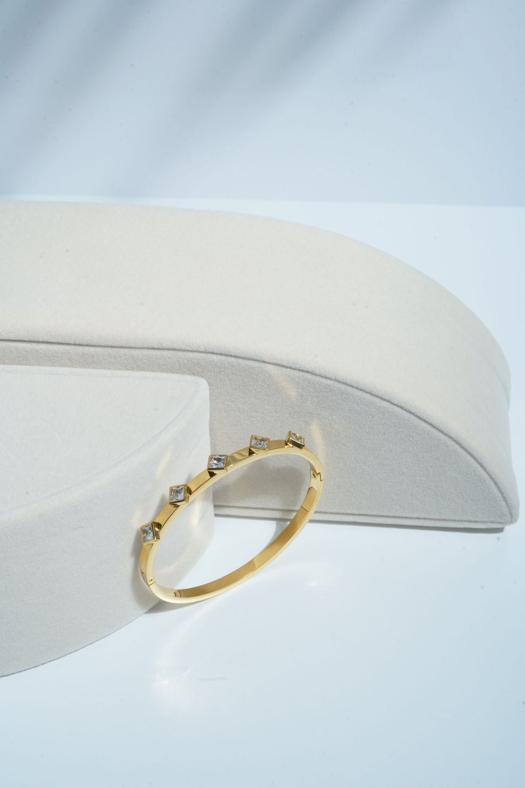 Chic Diamond Bangle